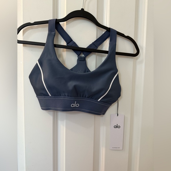 NWT ALO Yoga Airlift Suit Up Bra size Small in Bluestone/White - Picture 1 of 4
